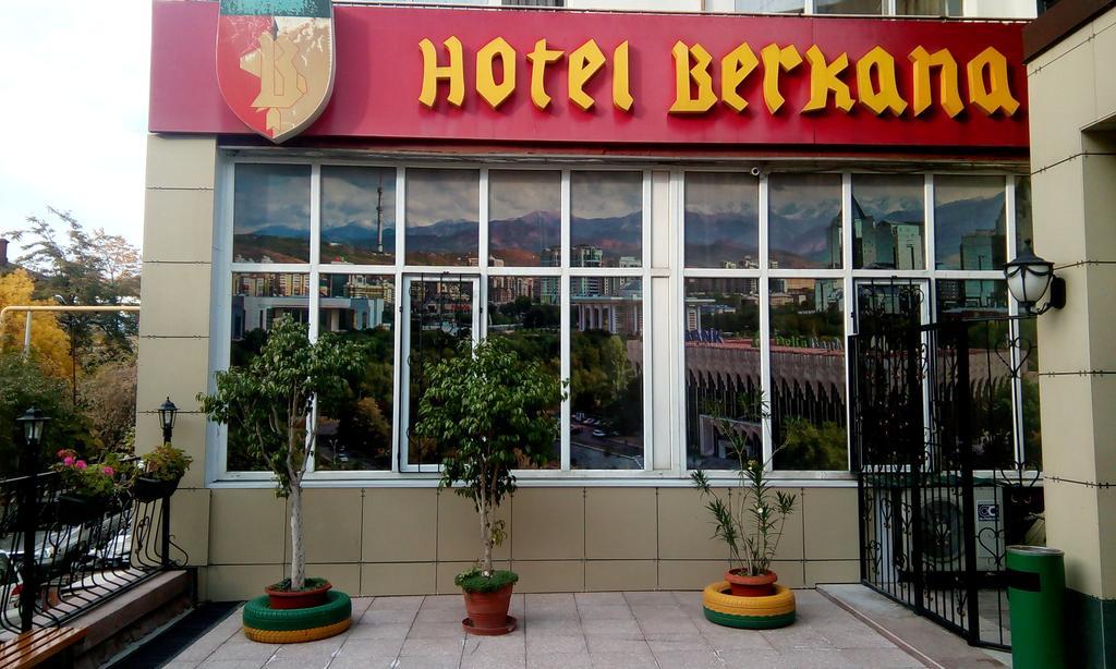 Berkana Hotel Almatý Exterior foto