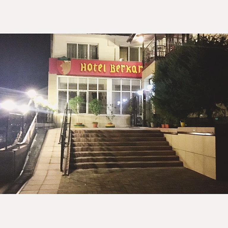 Berkana Hotel Almatý Exterior foto